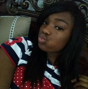 Meet your Posher, Devin